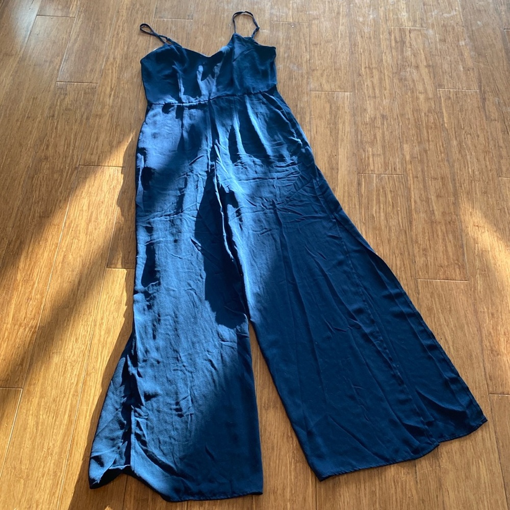 Forever 21 sleeveless navy blue wide leg jumpsuit